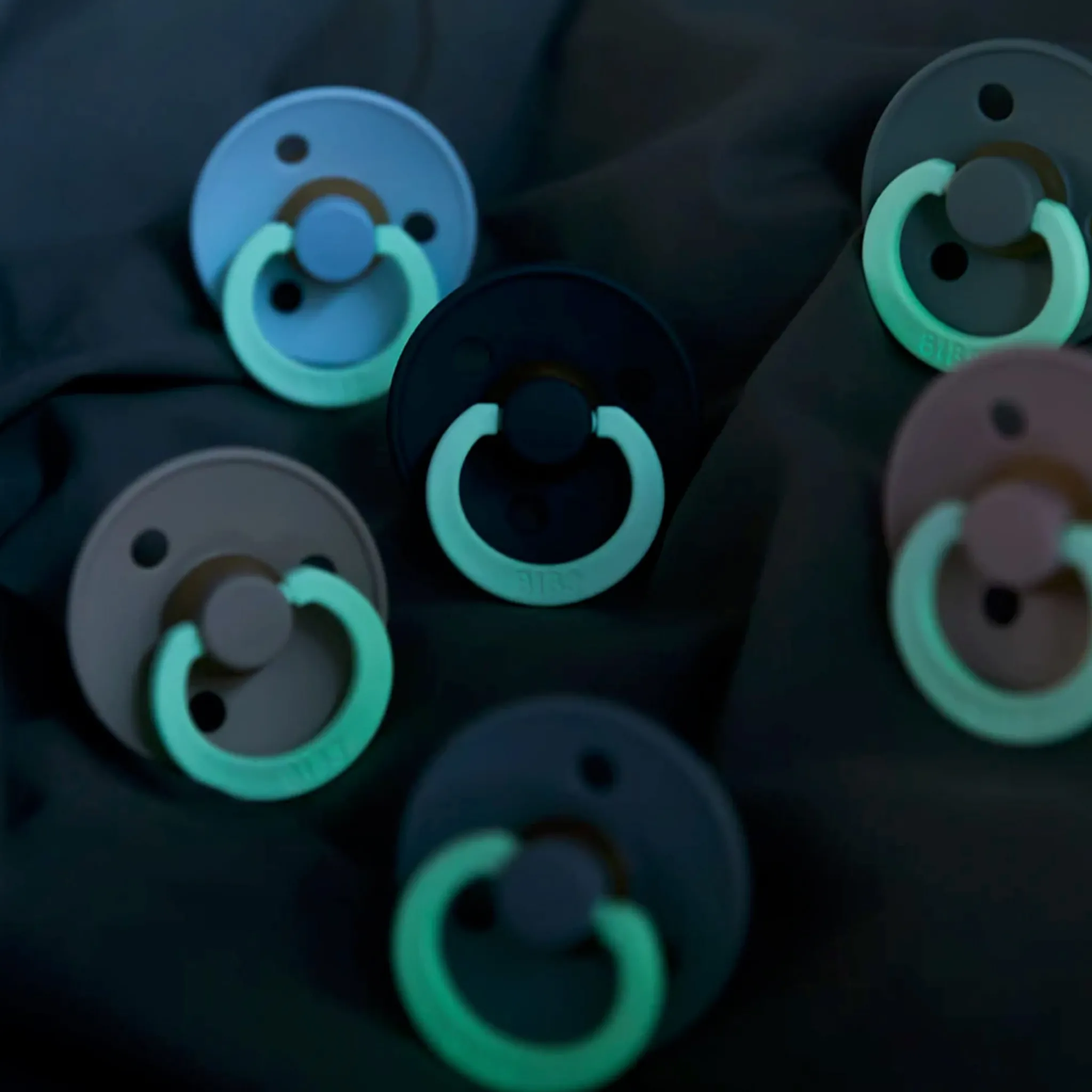 Bibs Pacifier 6-18m (2) - Glow in the Dark Blush/Woodchuck (Size 2)