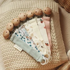 Avery Row Pacifiers & Clips|Pacifiers & Clips>Pacifier Clip - Peaches