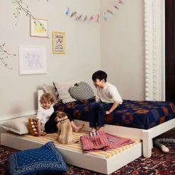Oeuf Twin, Full & Queen Beds><noscript><img width=