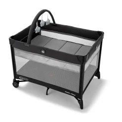 Graco Playard On The Go Zip Reeves
