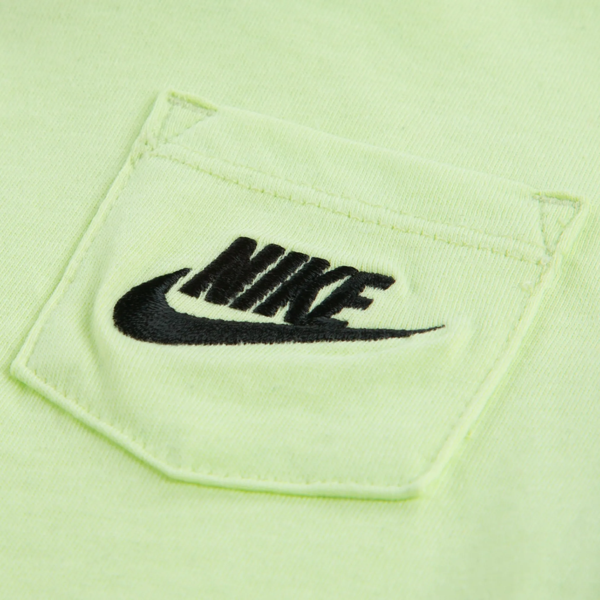BOY Nike Pocket Tee & Short Set 12-18m