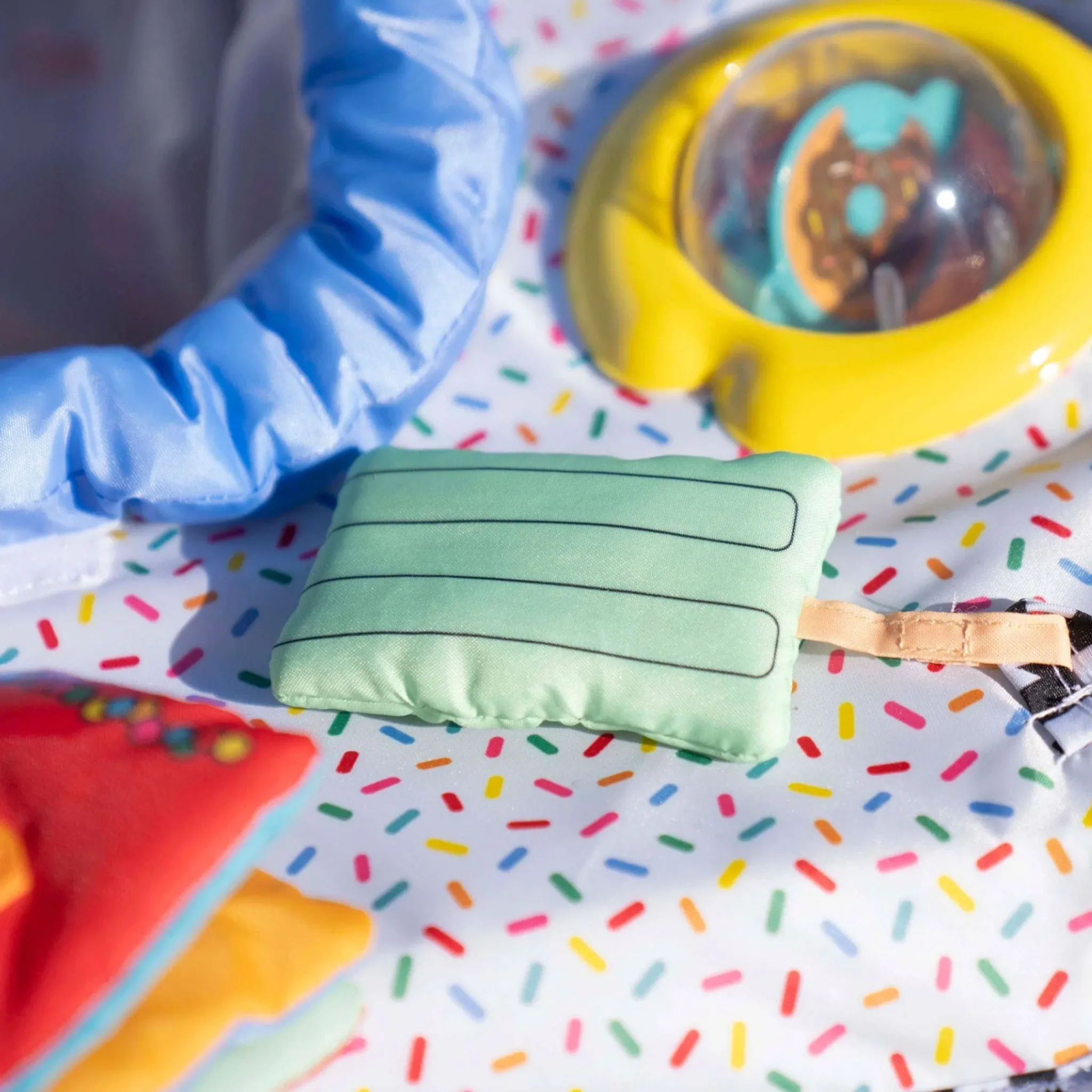 Raz Baby Developmental Toys|Activity Centers & Walkers>Pop N Jump SE Fashion