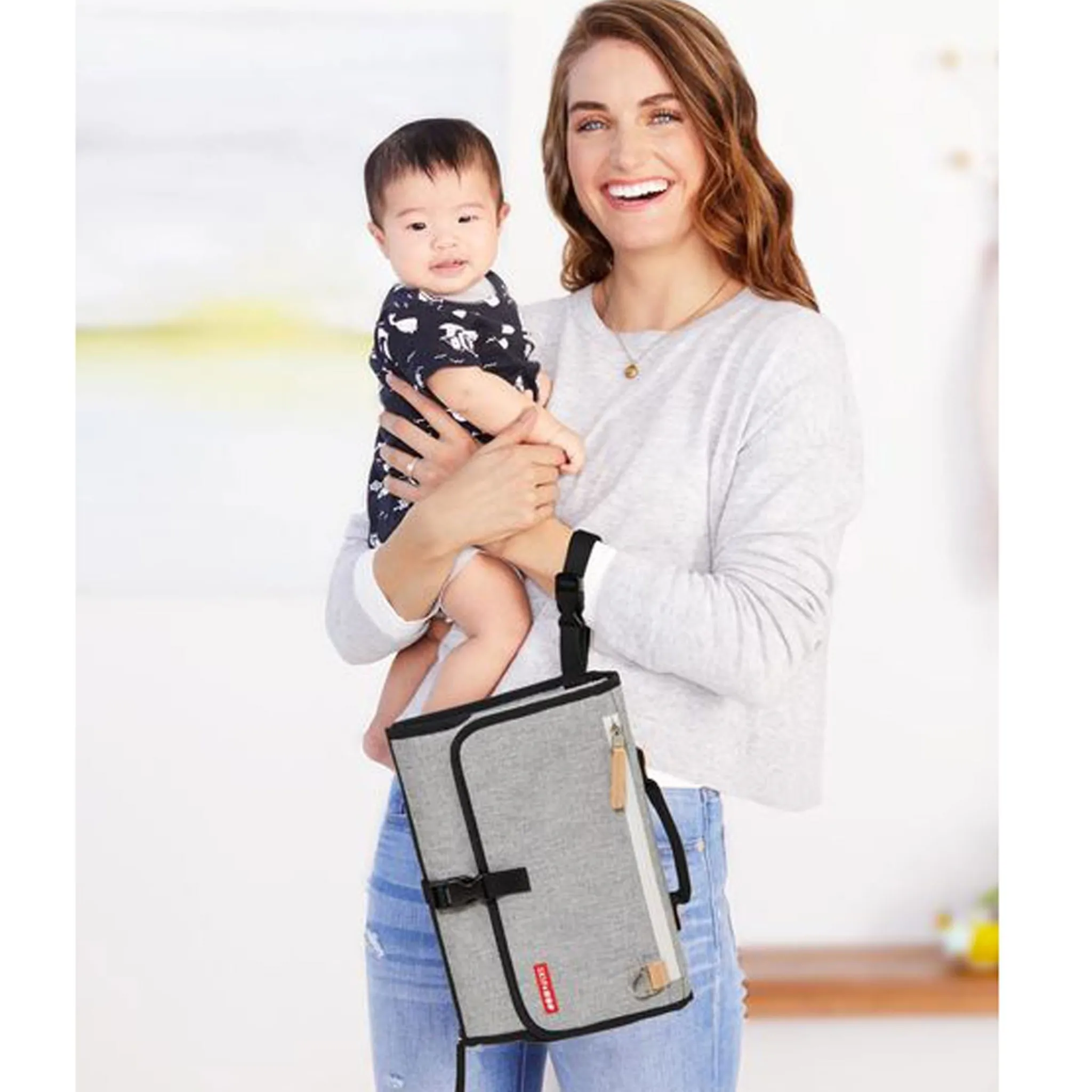 Skip Hop Pronto Signature Changing Station - Gray Melange