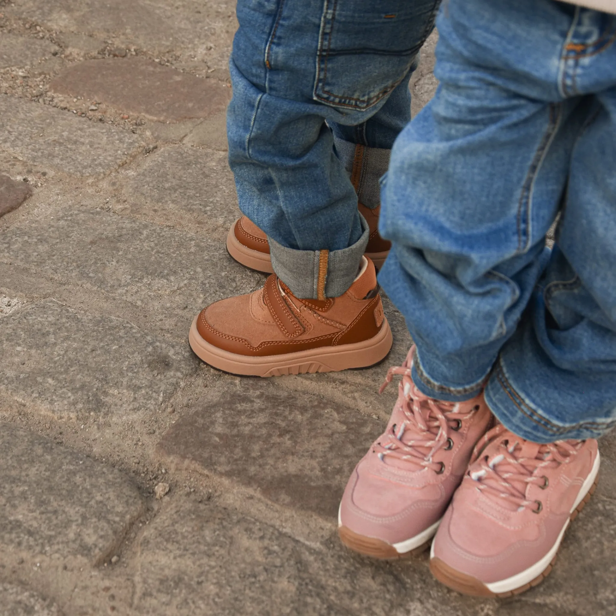 UGG Rennie Boots 6-3