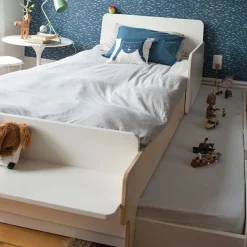 Oeuf Twin, Full & Queen Beds><noscript><img width=