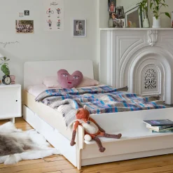 Oeuf Twin, Full & Queen Beds><noscript><img width=
