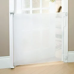 Chicco Gates & Safety>Safety Gate Retractable - White