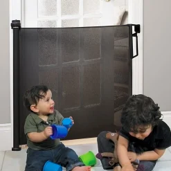 Chicco Safety Gate Retractable - Black