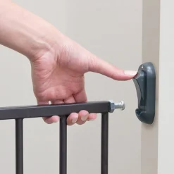 Chicco Gates & Safety>Safety Metal Expandable Gate