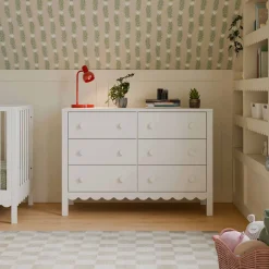 DaVinci Storage Furniture>Sammy Scallop 6-Drawers Dresser - White