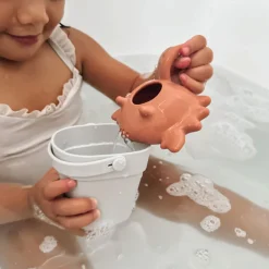 Nouka Scoop & Sprinkle Water Animals - By the Sea