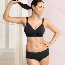 Carriwell Seamless Nursing Bra With Carri-Gel®