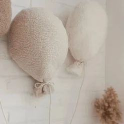 The Butter Flying Wall Decorations>Sherpa Balloons - Ivory