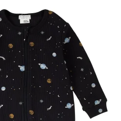 BOY Firsts par Petit Lem Space Pajamas 0-12m