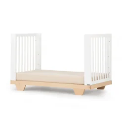 Dadada Baby Spirit 8-In-1 Convertible Crib - White/Natural