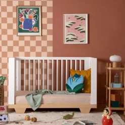 Dadada Baby Spirit 8-In-1 Convertible Crib - White/Natural