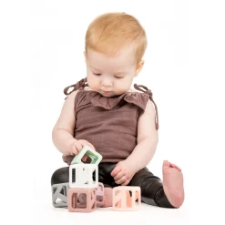 Munch Mitt Teething Toys><noscript><img width=