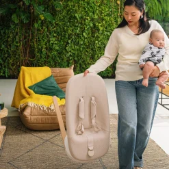 Stokke ® Yoga™ Bouncer - Light Sand