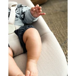Stokke ® Yoga™ Bouncer - Light Sand