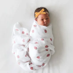 Kids Lulujo Straberries-cotton Muslin Swad