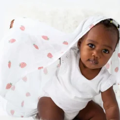 Kids Lulujo Straberries-cotton Muslin Swad
