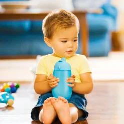 Kids Munchkin Breastfeeding|Tableware>Straw Cup Blue 10 oz Blue