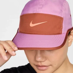 Kids Nike Swoosh Cap 7-16