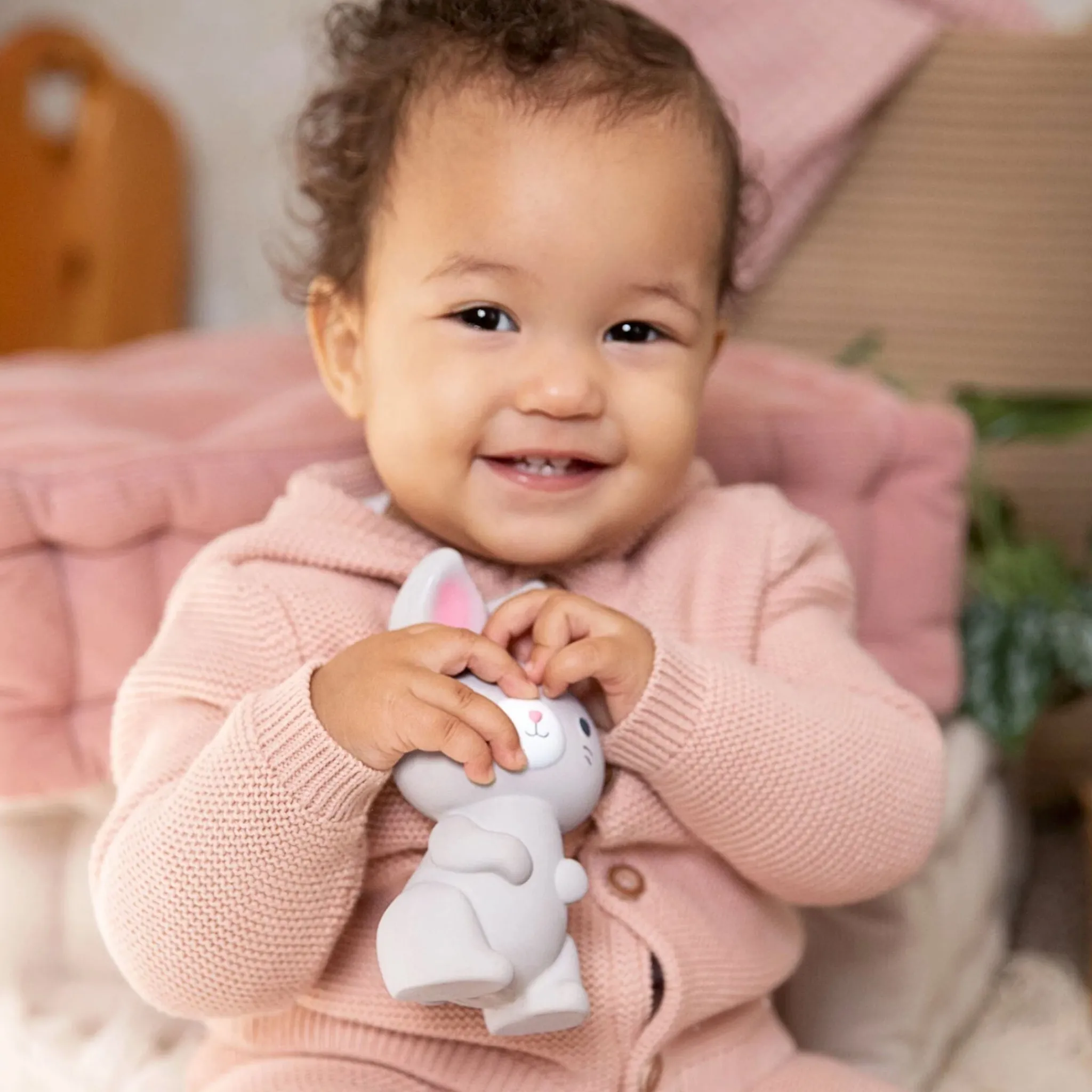 Ingenuity Teething Toys>Sylvi Natural Rubber Teether Toy