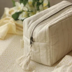 Avery Row Travel Bag - Wild Chamomile