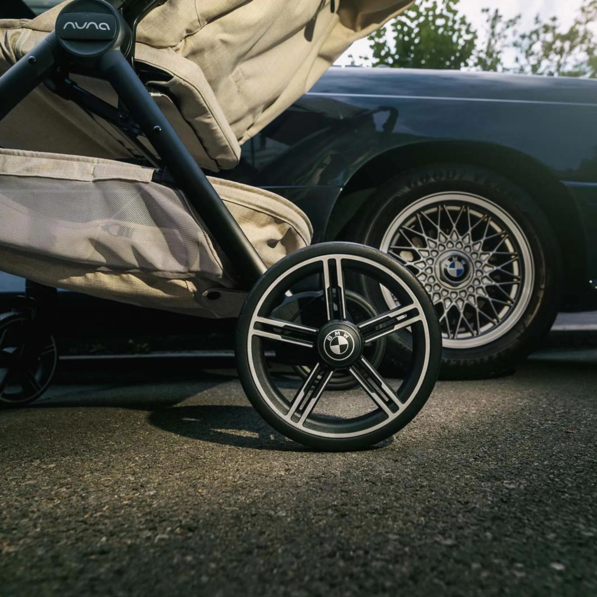 Kids Nuna Strollers|Strollers & Trailers>Trvl LX Bmw Stroller - Mica