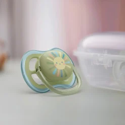 Philips Avent Ultra Air Pacifier 0-6m Smiling Sun / Blue Rainbow 2-pack