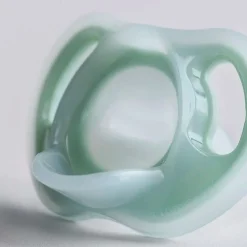 Tommee Tippee Ultra Light Pacifier 18-36 mon