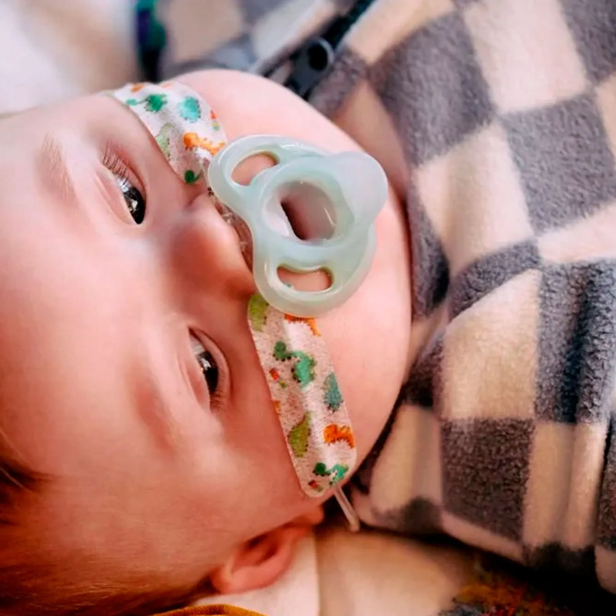 Tommee Tippee Ultra Light Pacifier 18-36 mon