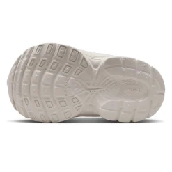 Nike V5 RNR Shoe 5-10