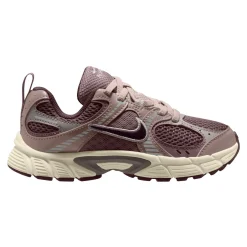 Nike V5 Rnr Shoe Size 11-3