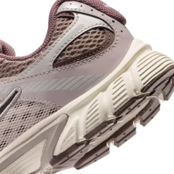 Nike V5 Rnr Shoe Size 4-7