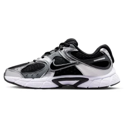 Nike V5 Rnr Shoe Size 4-7