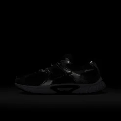 Nike V5 Rnr Shoe Size 4-7