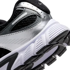 Nike V5 Rnr Shoe Size 4-7