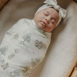 Kids Copper Pearl Blankets|Blankets>Winnie Swaddle Blanket- Hundred Acre Wood