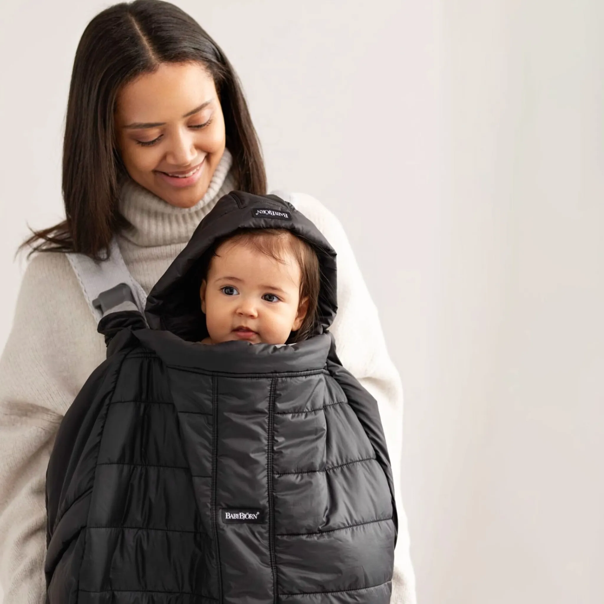 Babybjorn Outdoors & Travel|Baby Carriers>Winter Cover Baby Carrier - Black